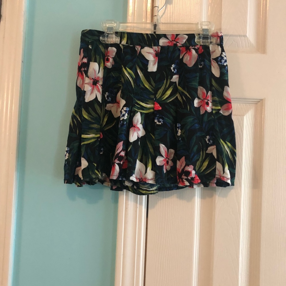 loose floral skort